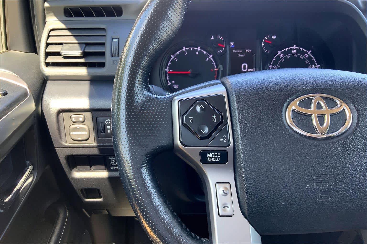 Used 2024 Toyota 4Runner SR5 Premium AWD/4WD image 23