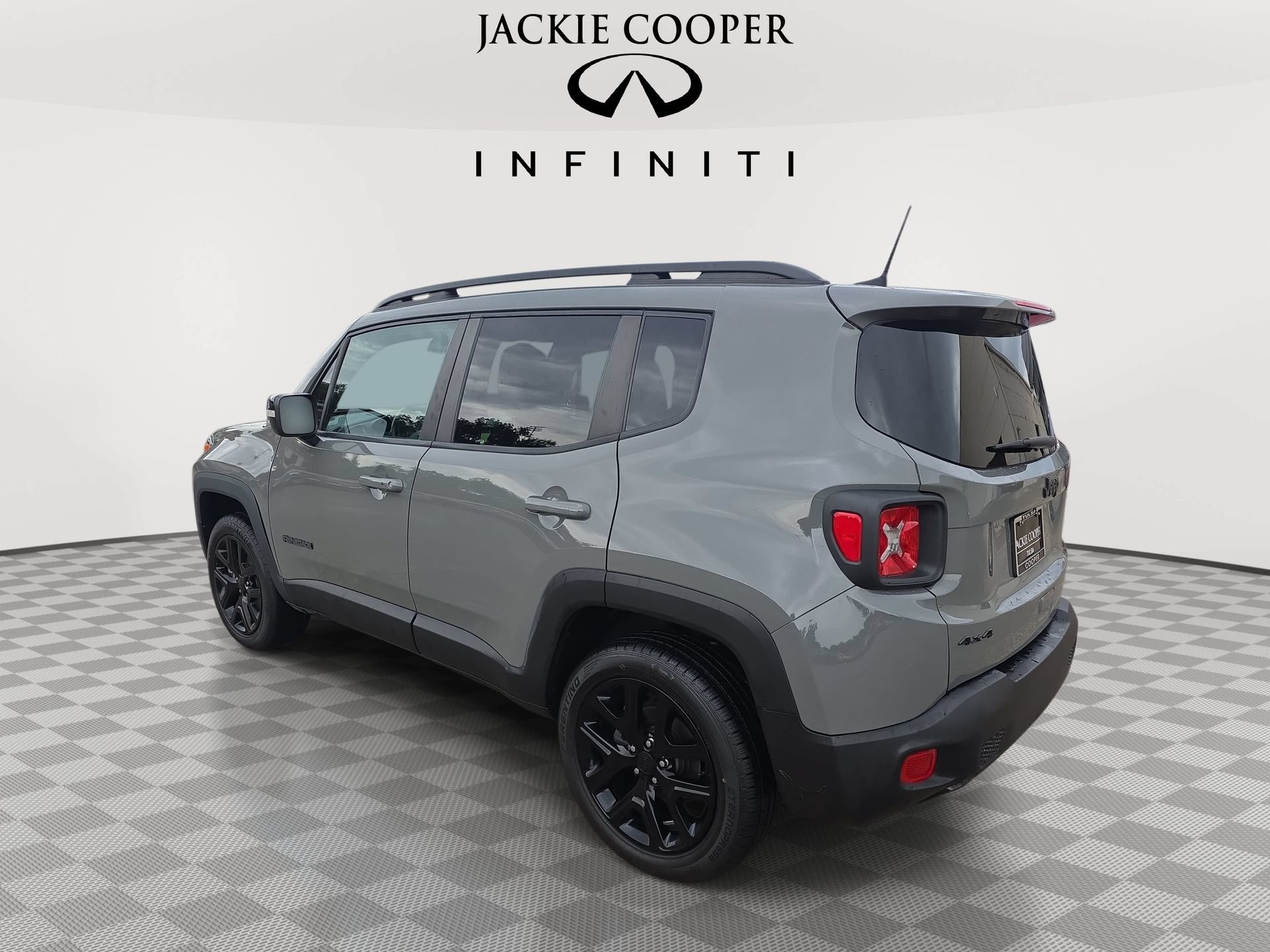 Used 2022 Jeep Renegade Altitude w/ Convenience Group AWD/4WD image 7