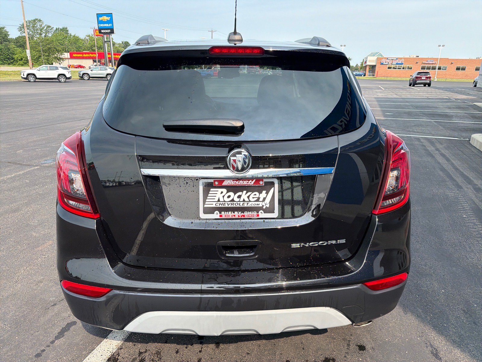 Used 2019 Buick Encore Preferred FWD image 3