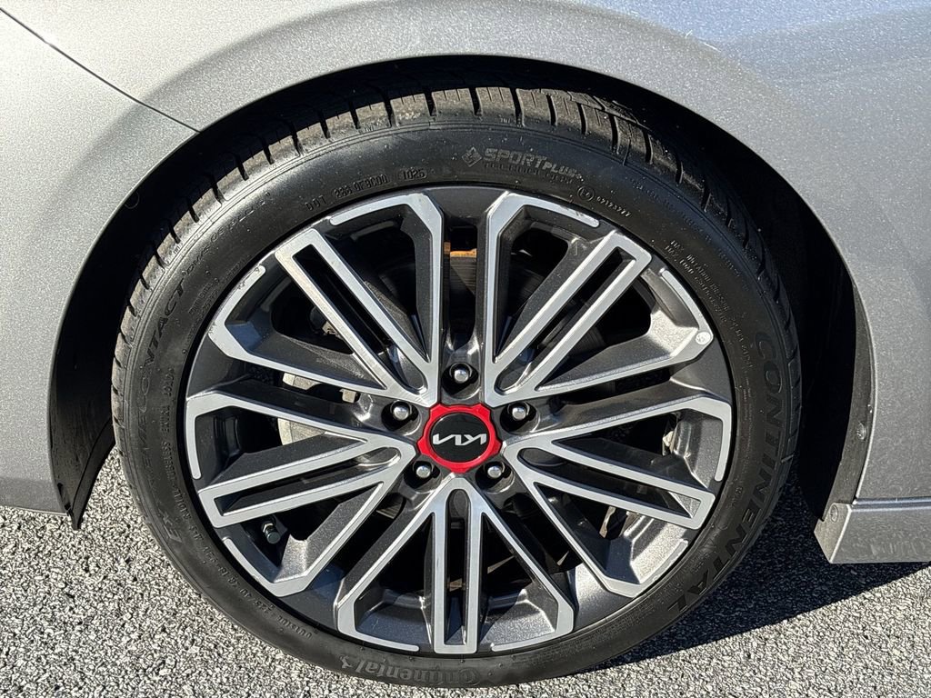 Used 2023 Kia Forte GT image 35