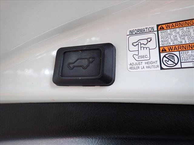 Used 2018 Toyota RAV4 Limited w/ All Weather Liner Package AWD/4WD image 9