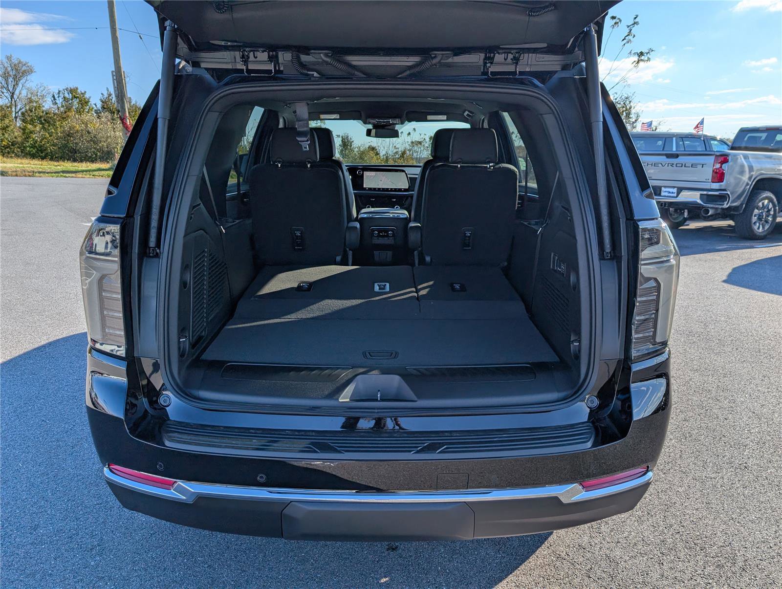 New 2026 Chevrolet Tahoe LT w/ Comfort Package image 10