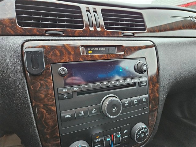 Used 2013 Chevrolet Impala LT image 21