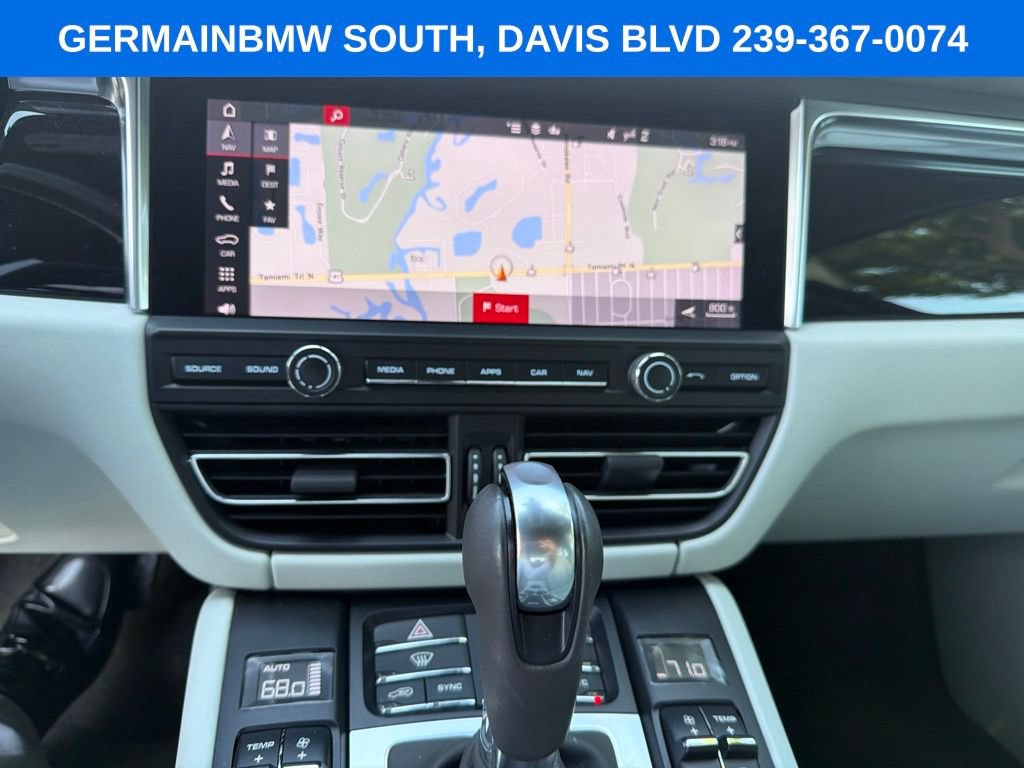 Used 2021 Porsche Macan S AWD/4WD image 23