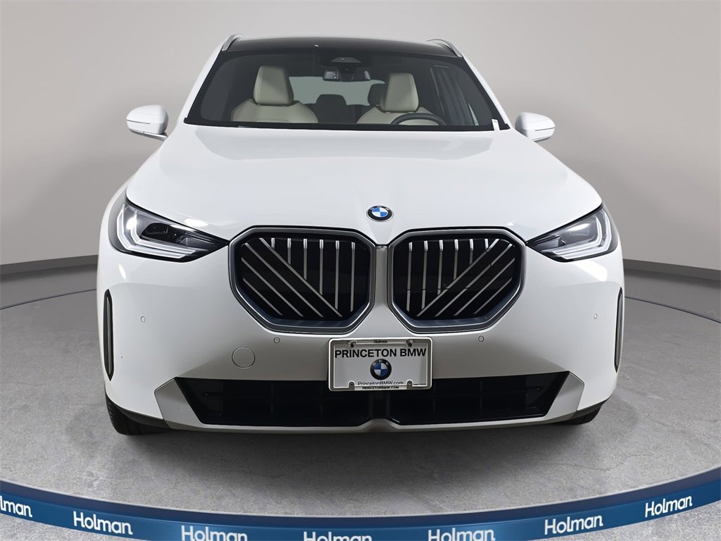 Used 2025 BMW X3 xDrive30i w/ Convenience Package image 3