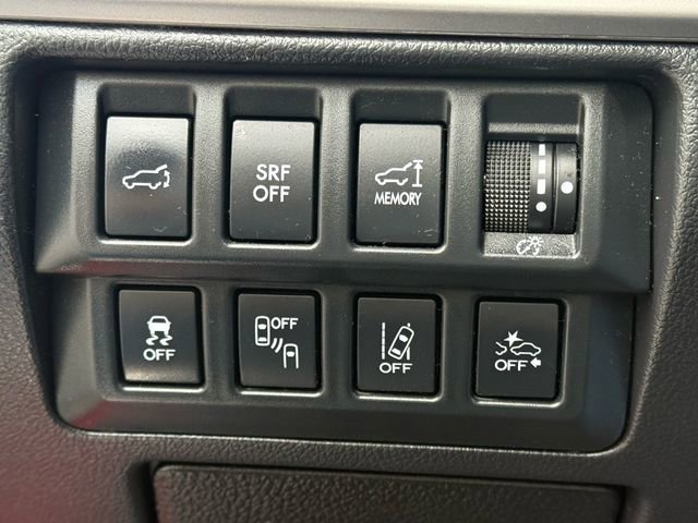 Used 2017 Subaru Outback 2.5i Limited image 28