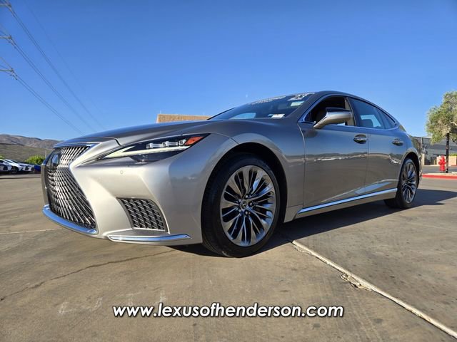 Certified 2023 Lexus LS 500 w/ Accessory Package (Z1) RWD image 2