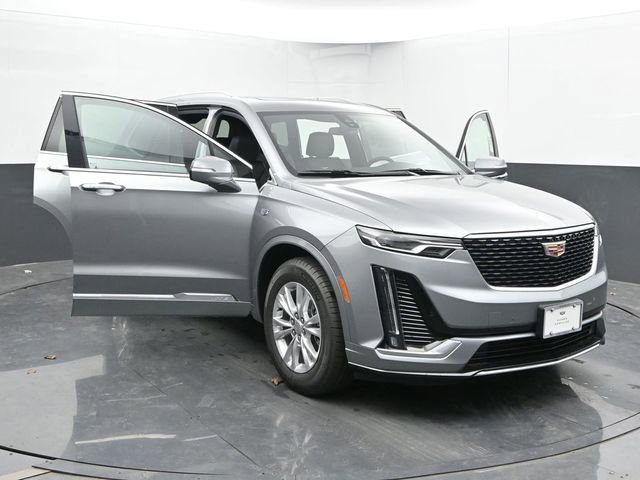 New 2025 Cadillac XT6 Luxury image 46