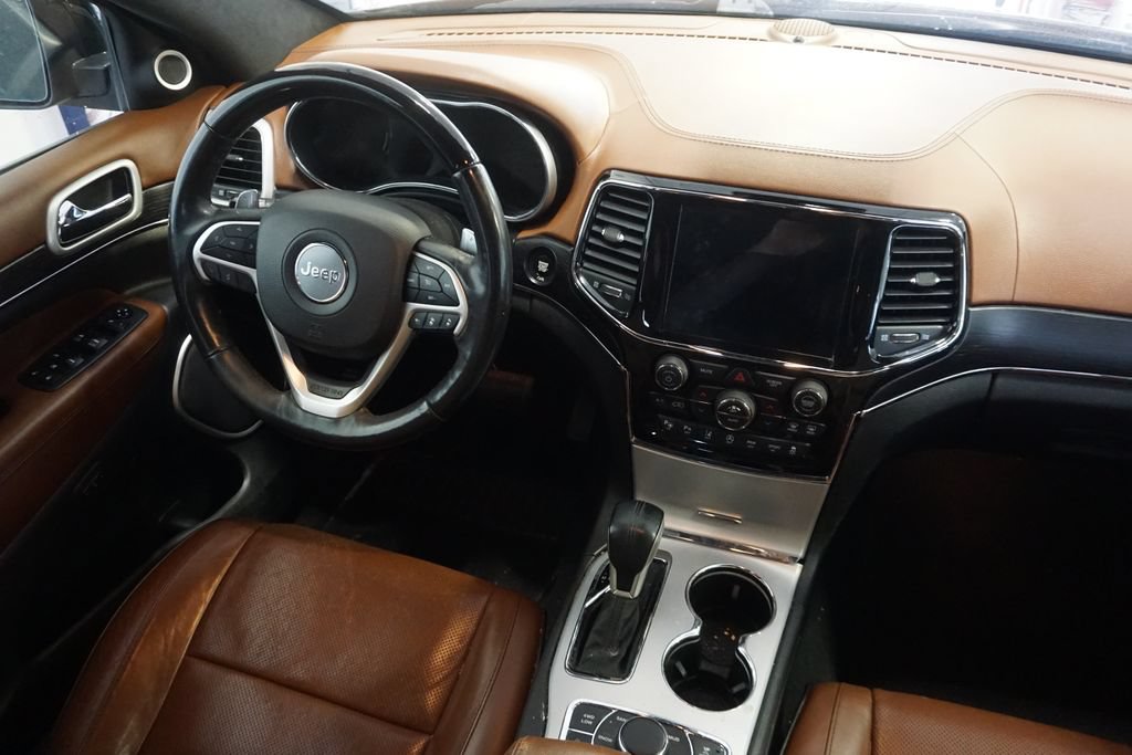 Used 2019 Jeep Grand Cherokee Summit w/ Platinum Series Group AWD/4WD image 29
