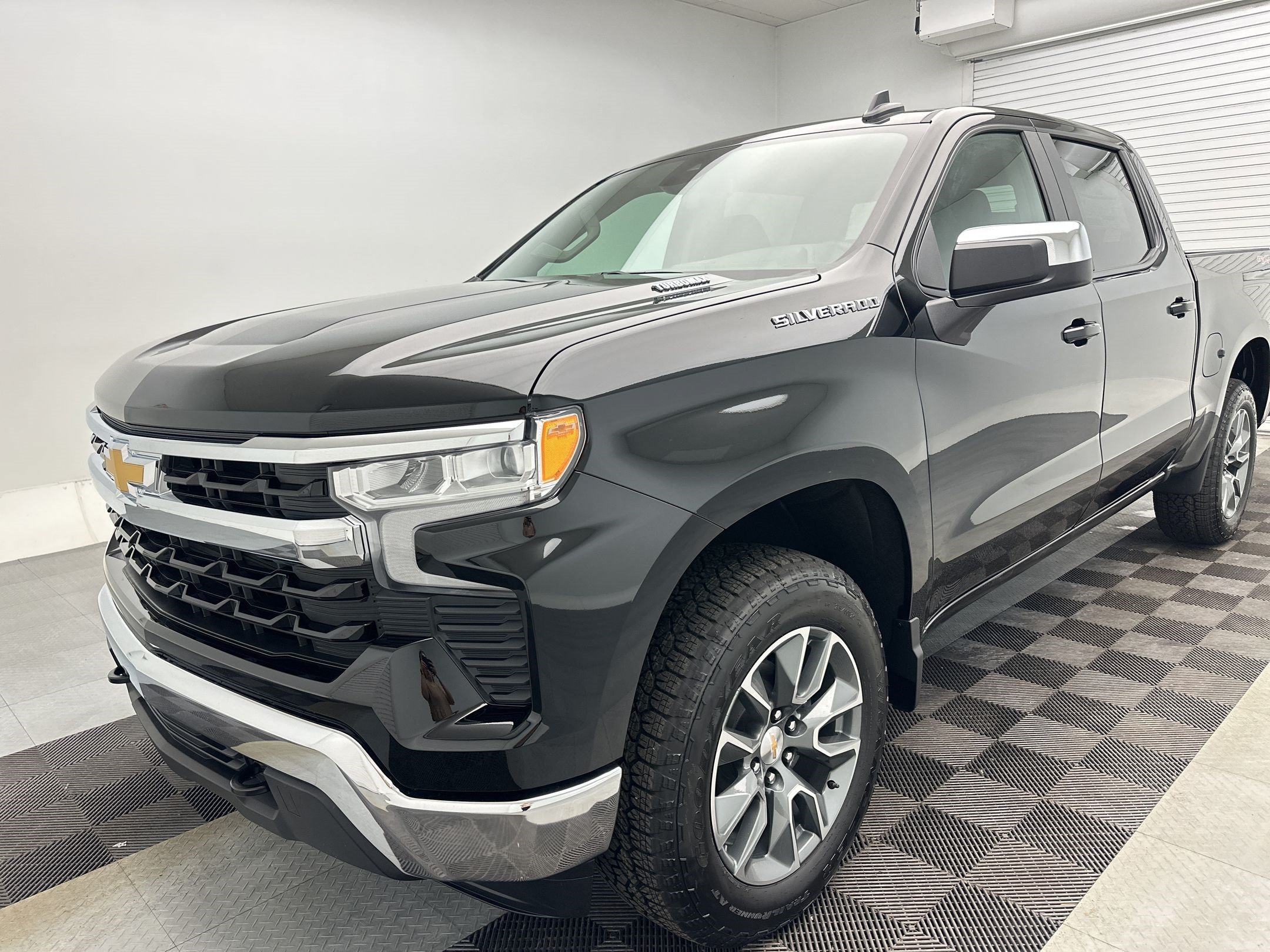 New 2026 Chevrolet Silverado 1500 LT AWD/4WD image 25