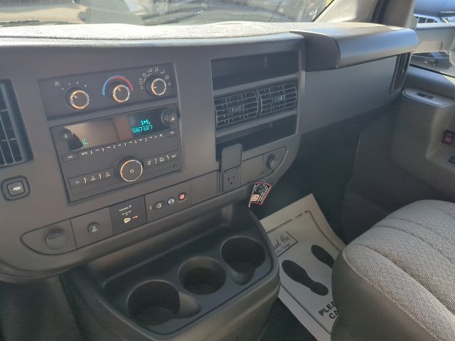 Used 2025 Chevrolet Express 3500 w/ Power Convenience Package RWD image 11