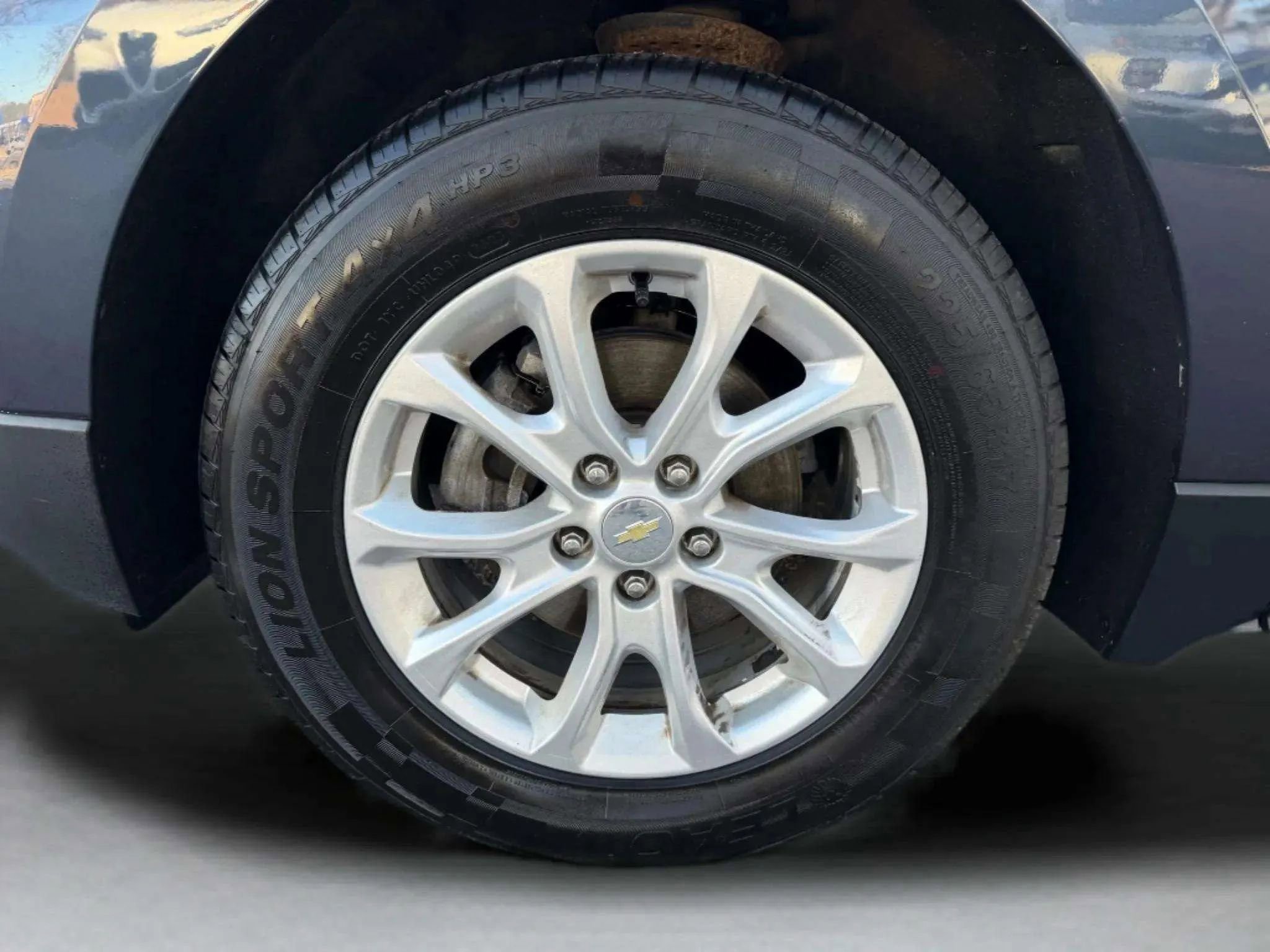 Used 2019 Chevrolet Equinox LS image 32