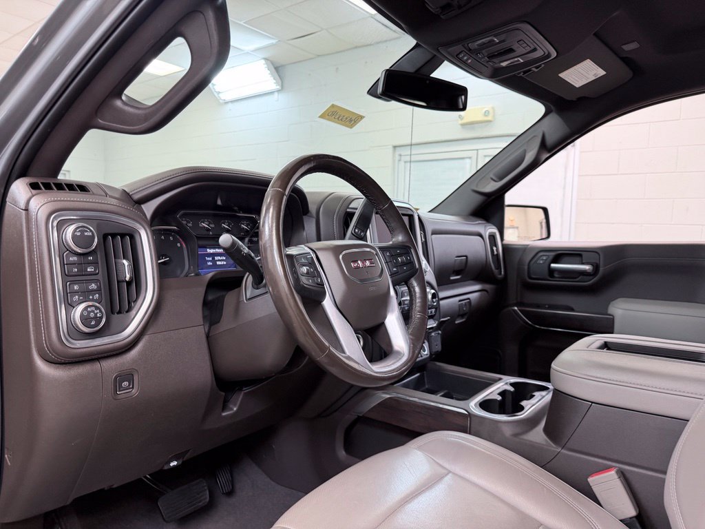 Used 2020 GMC Sierra 1500 SLT w/ SLT Premium Package AWD/4WD image 16