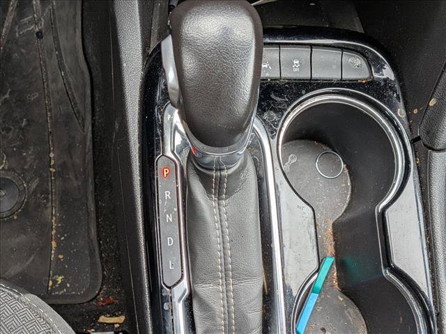 Used 2022 Buick Encore GX Select image 12