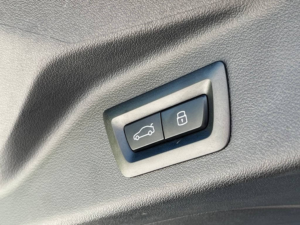 Used 2026 BMW X7 M60i AWD/4WD image 29
