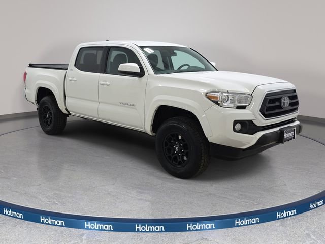 Certified 2022 Toyota Tacoma SR5 image 3