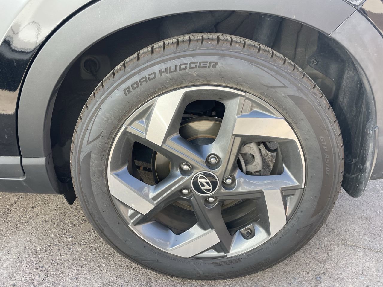 Used 2022 Hyundai Venue SEL image 8