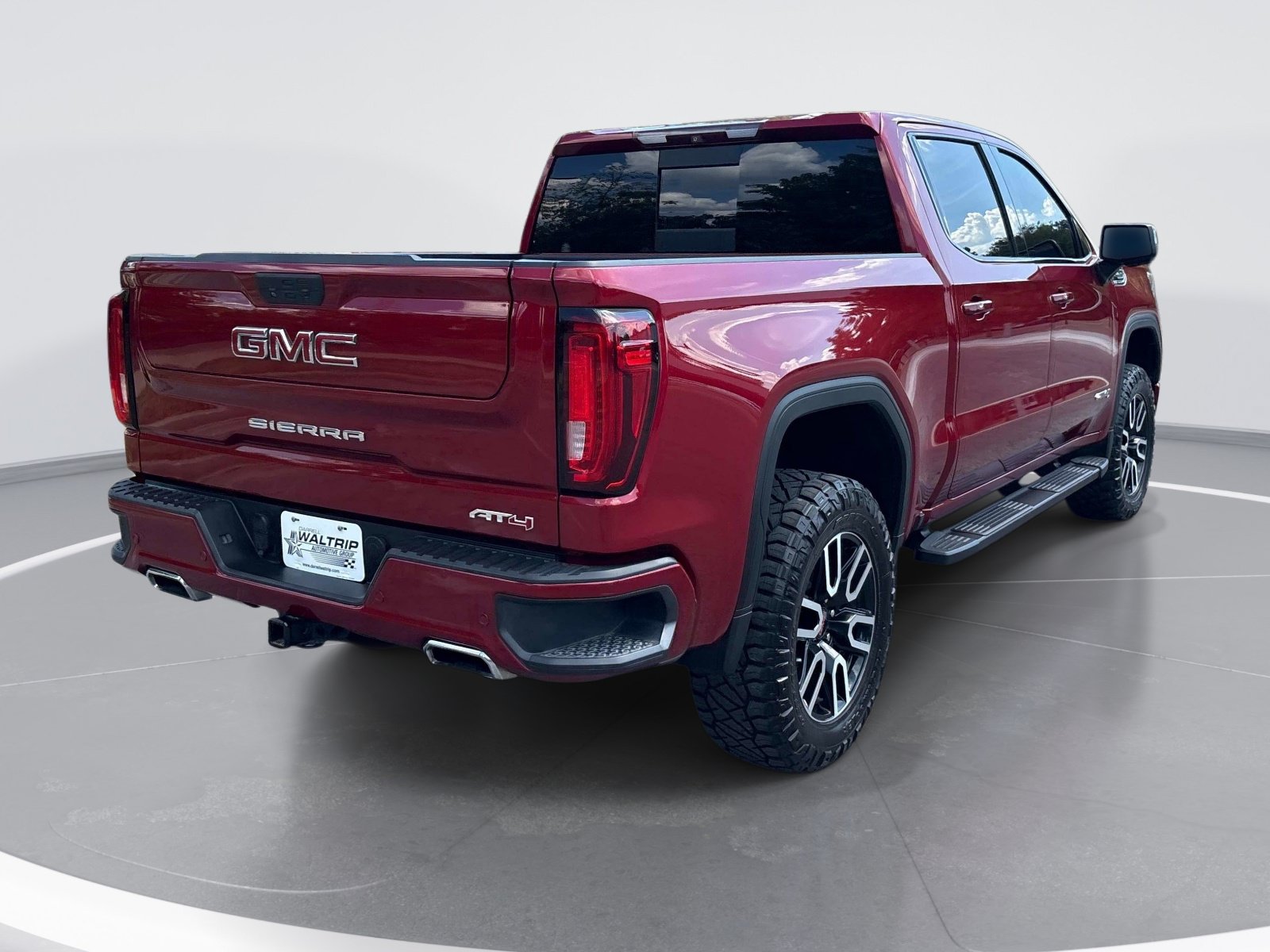 Used 2019 GMC Sierra 1500 AT4 w/ AT4 Premium Package AWD/4WD image 8