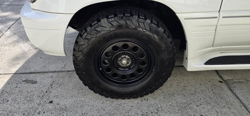 Used 2003 Lexus LX 470 4WD image 9