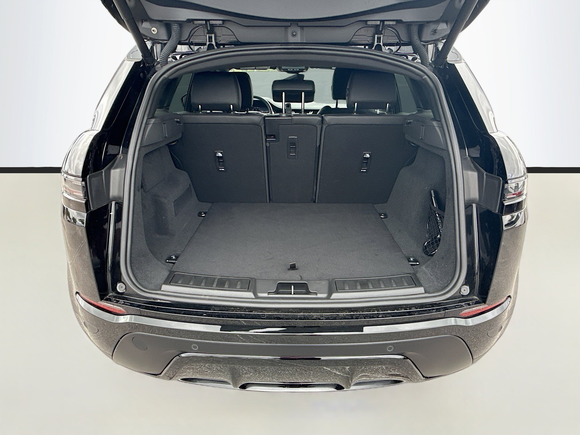 Used 2026 Land Rover Range Rover Evoque S image 12