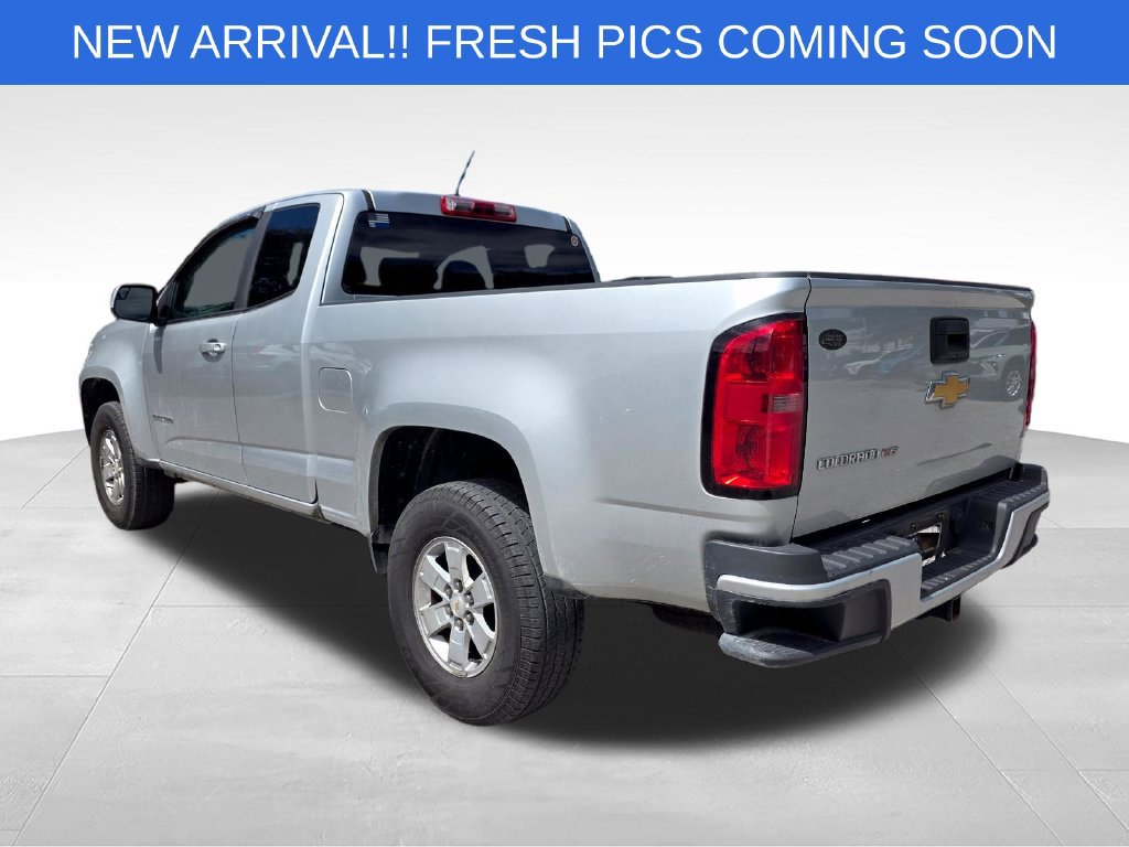 Used 2017 Chevrolet Colorado W/T w/ WT Convenience Package RWD image 5