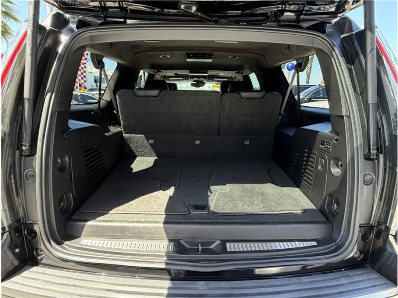 Used 2015 Cadillac Escalade ESV Platinum AWD/4WD image 26