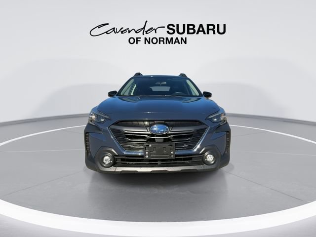 Certified 2025 Subaru Outback Premium image 3