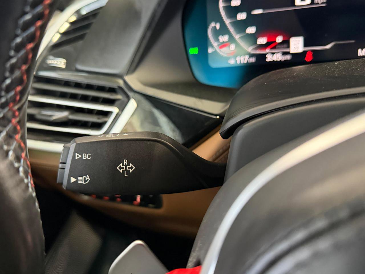 Used 2021 BMW X6 M w/ Competition Package image 39