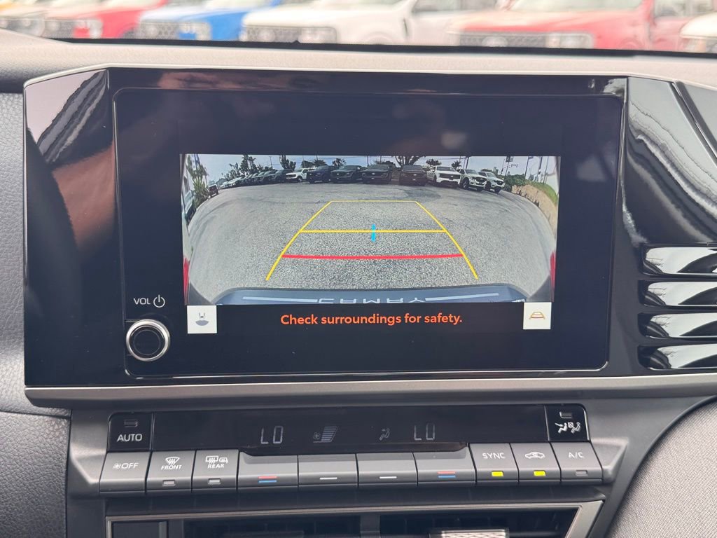 Used 2025 Toyota Camry LE image 26