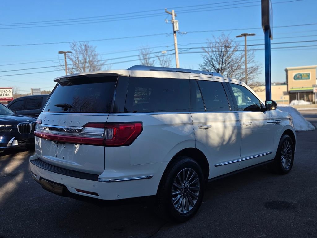 Used 2020 Lincoln Navigator 4WD image 6