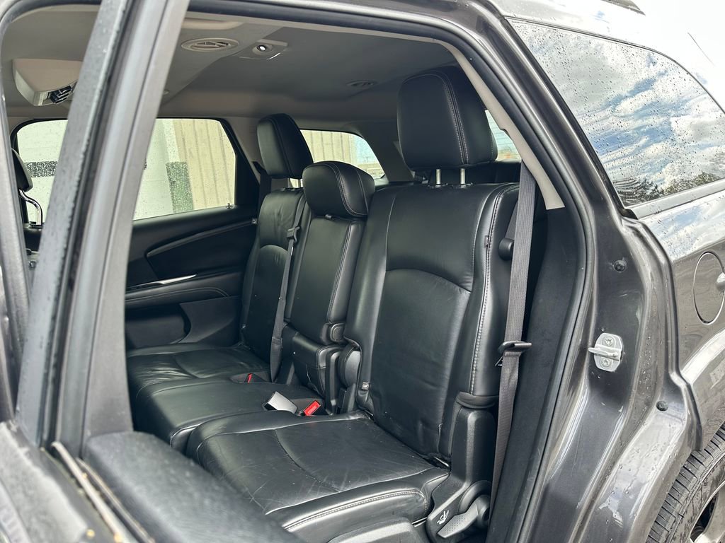 Used 2015 Dodge Journey Crossroad w/ Driver Convenience Group AWD/4WD image 19