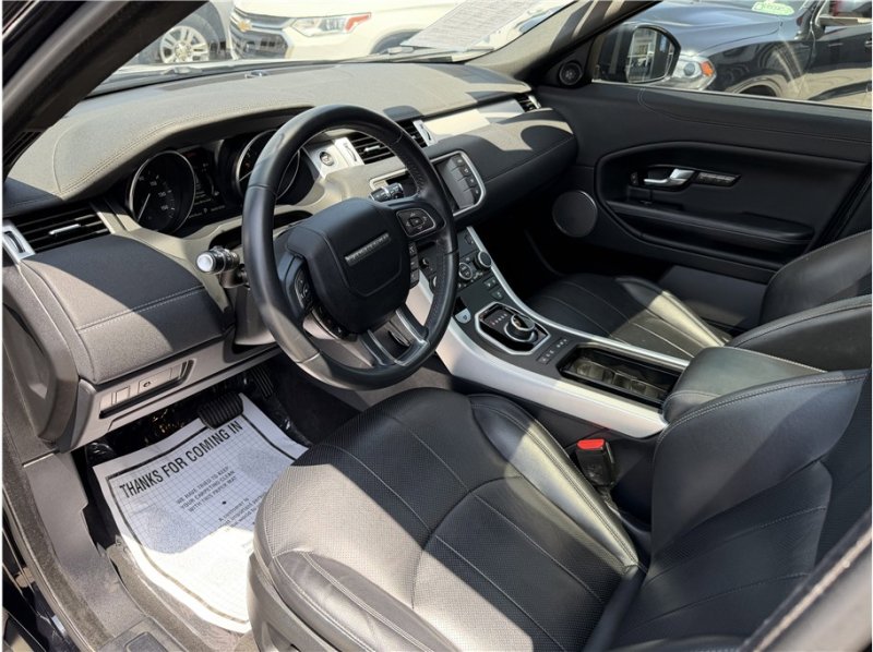 Used 2018 Land Rover Range Rover Evoque SE AWD/4WD image 17