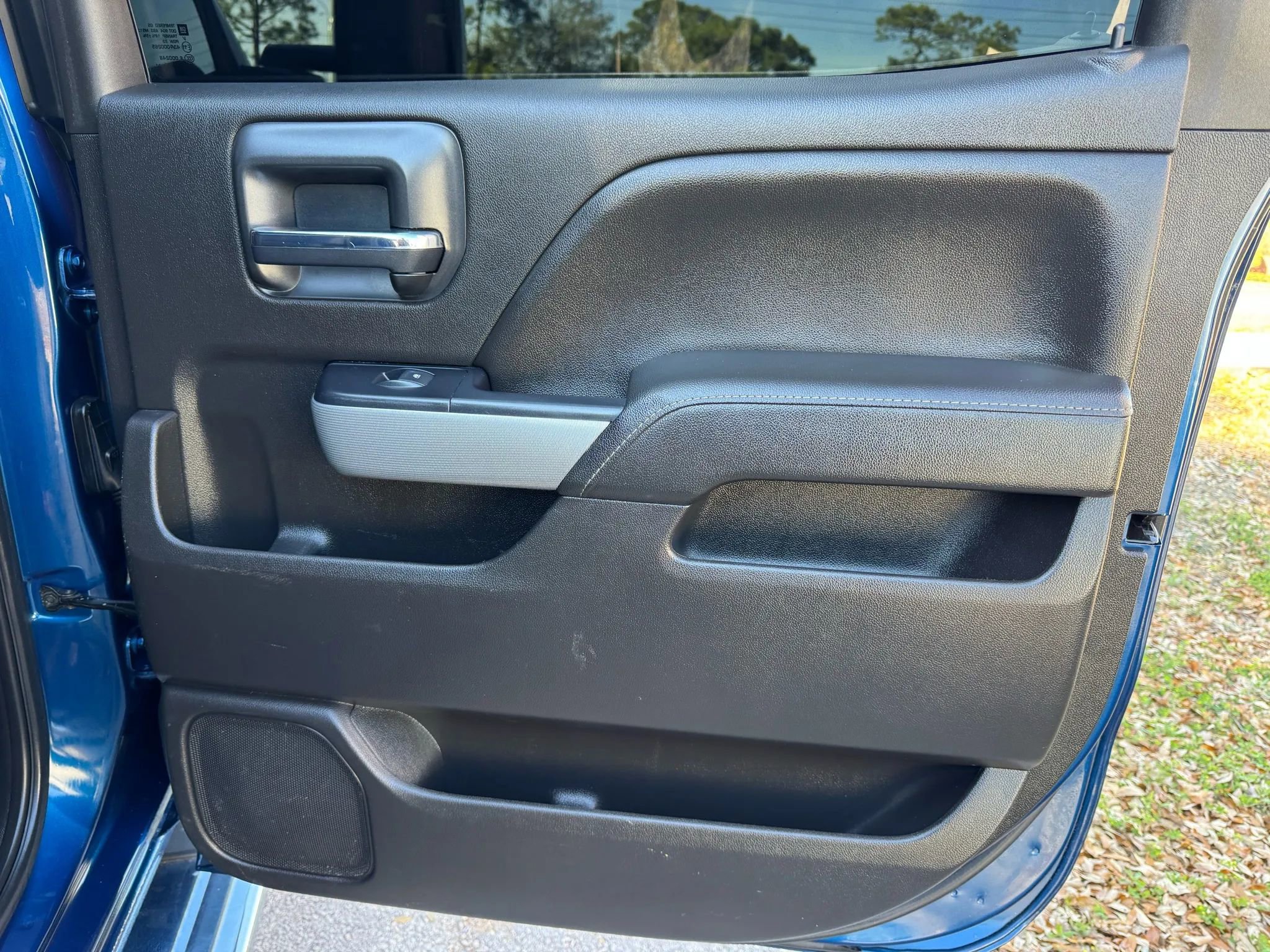 Used 2018 Chevrolet Silverado 2500 LT w/ LT Convenience Package AWD/4WD image 27