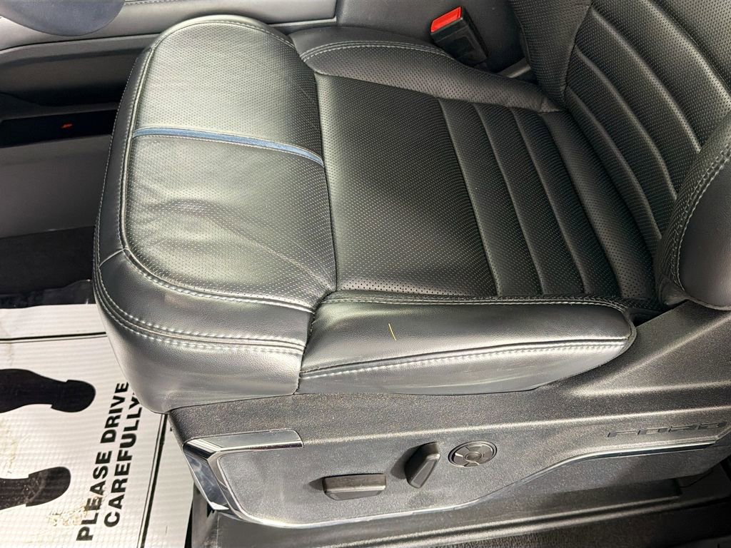 Used 2025 Ford F450 Platinum image 21