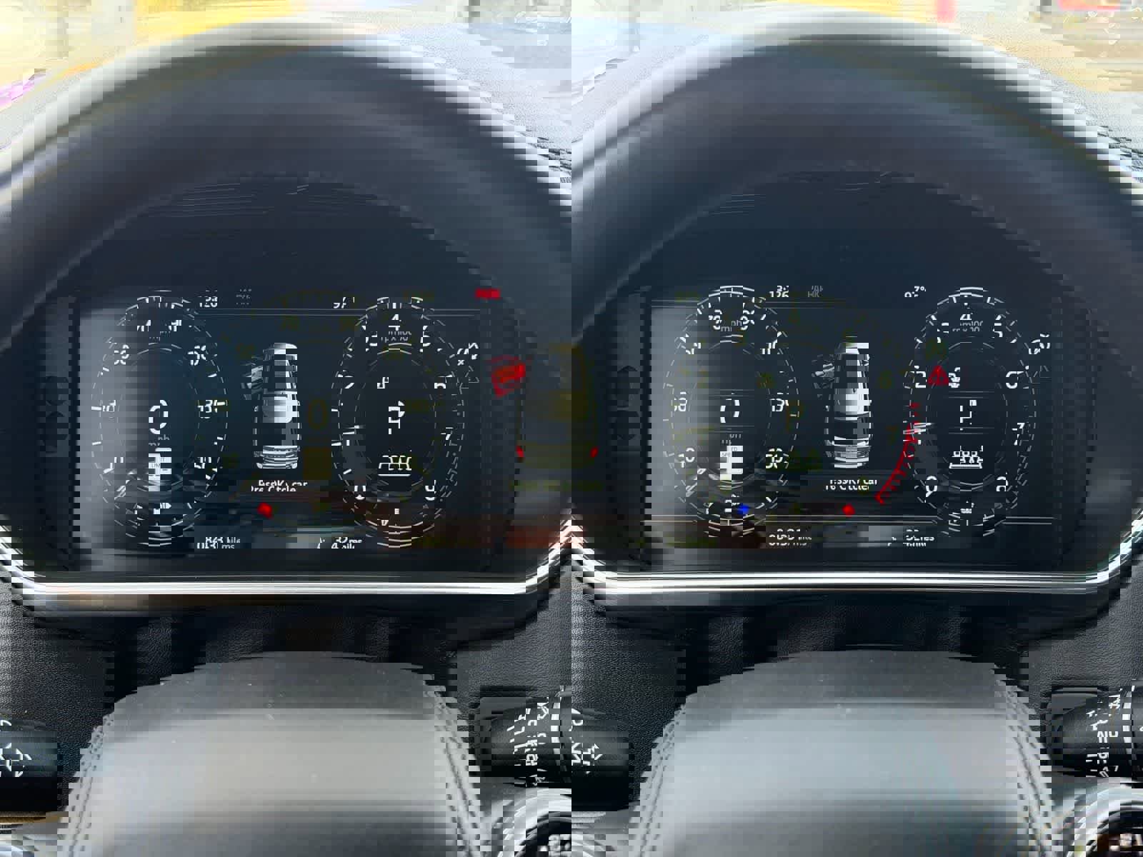 Used 2020 Land Rover Range Rover HSE image 20