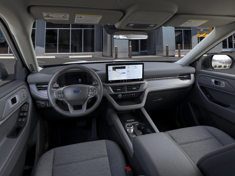 New 2025 Ford Explorer Active image 9