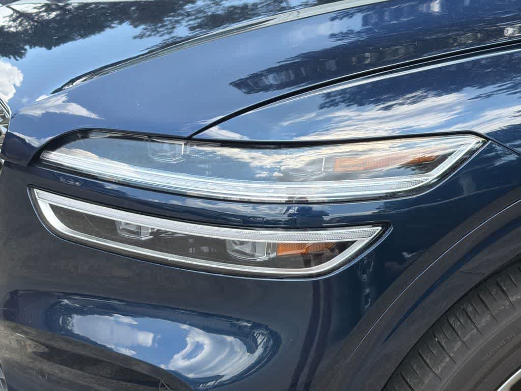 Used 2023 Genesis GV70 2.5T w/ Advanced Package AWD/4WD image 10