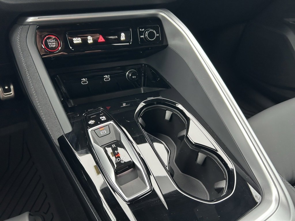 New 2025 Audi SQ5 Premium Plus image 16