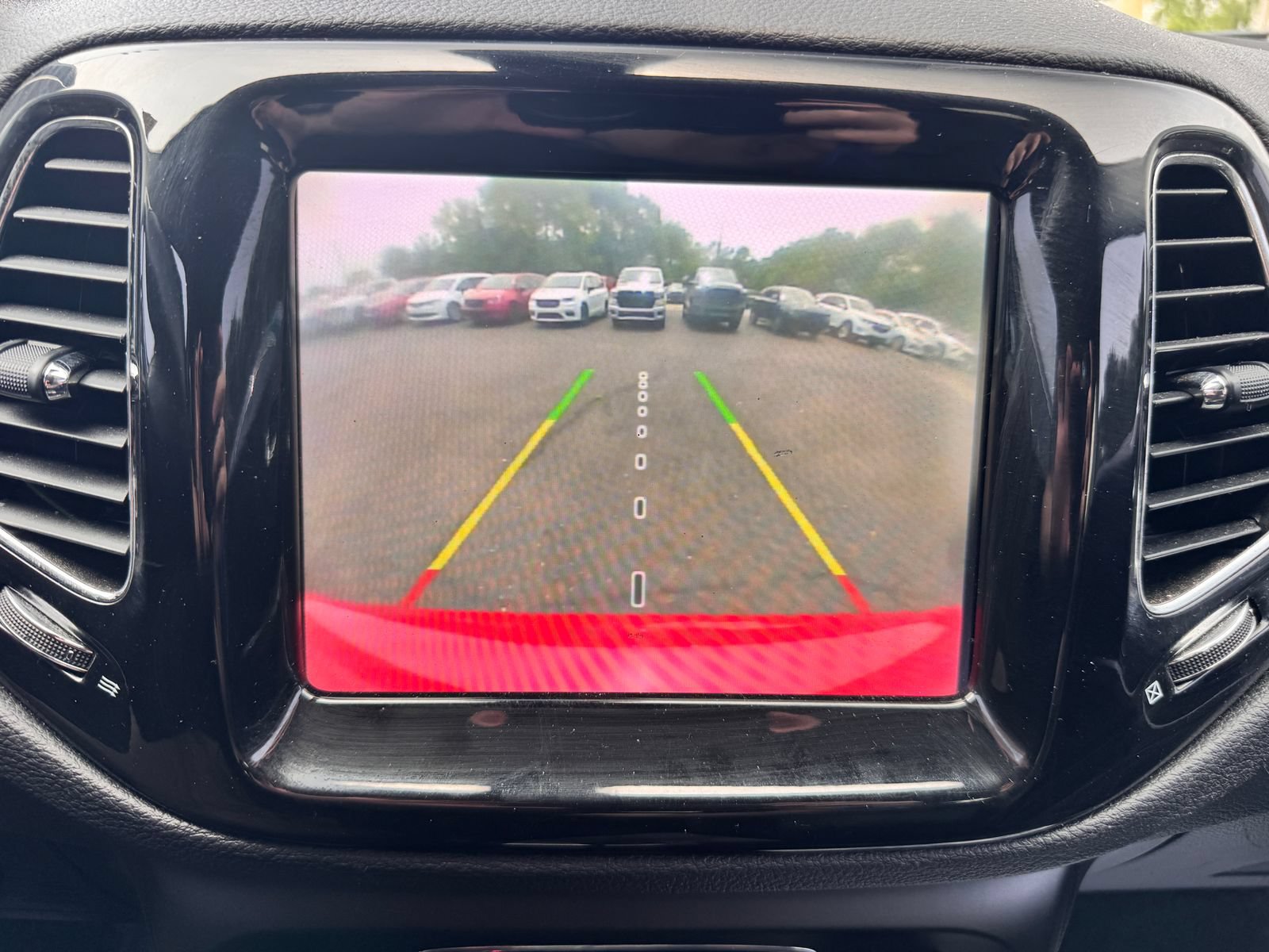 Used 2019 Jeep Compass Limited FWD image 12