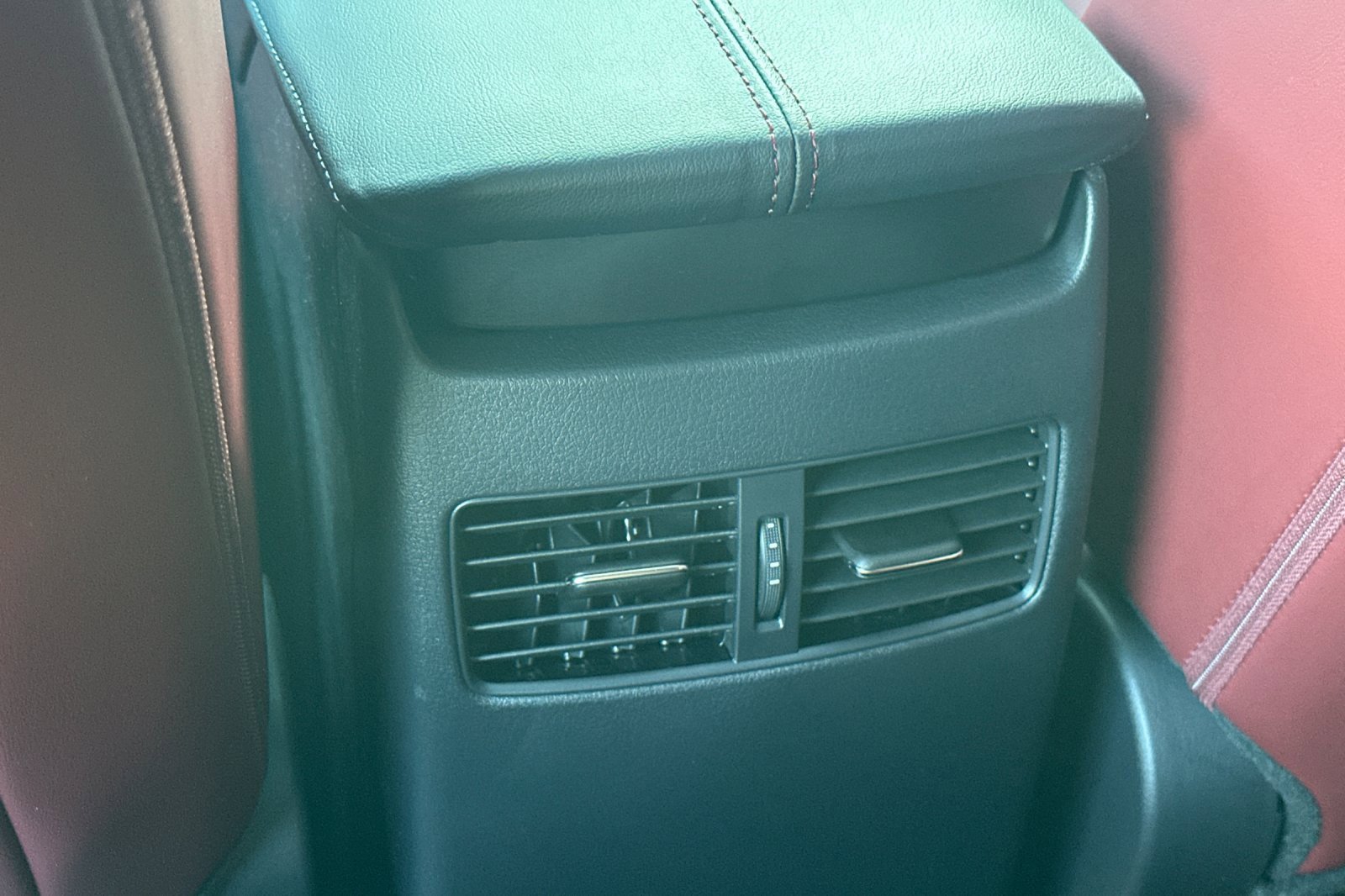 Used 2025 MAZDA CX-30 AWD 2.5 S w/ Preferred Package image 29