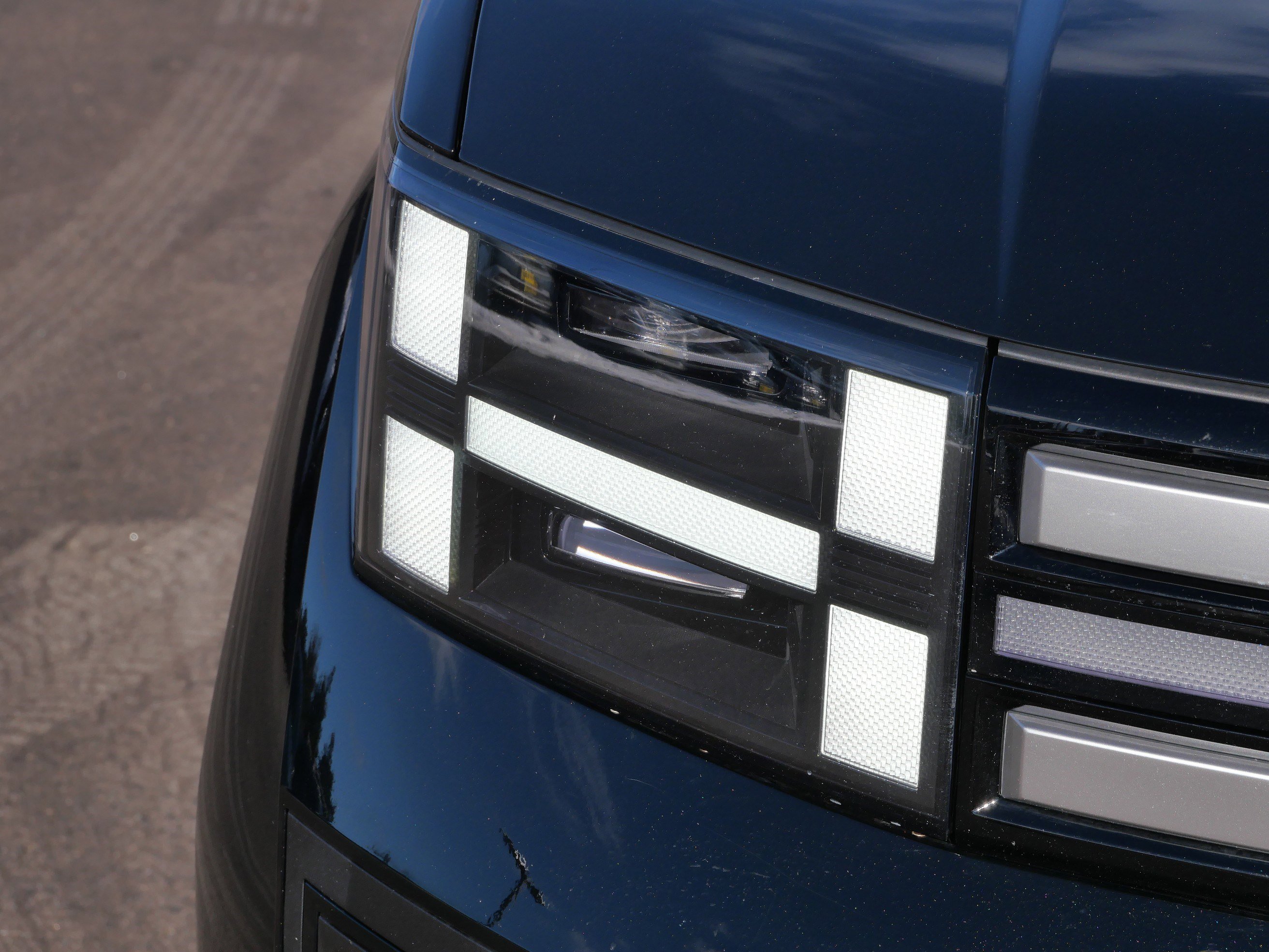 Certified 2026 Hyundai Santa Fe SE image 16