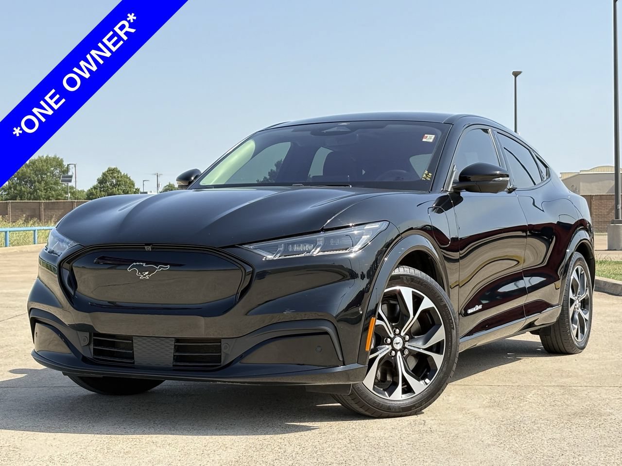 Used 2023 Ford Mustang Mach-E Premium RWD image 2