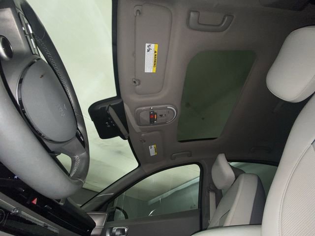 Used 2023 Hyundai Ioniq 6 Limited image 22