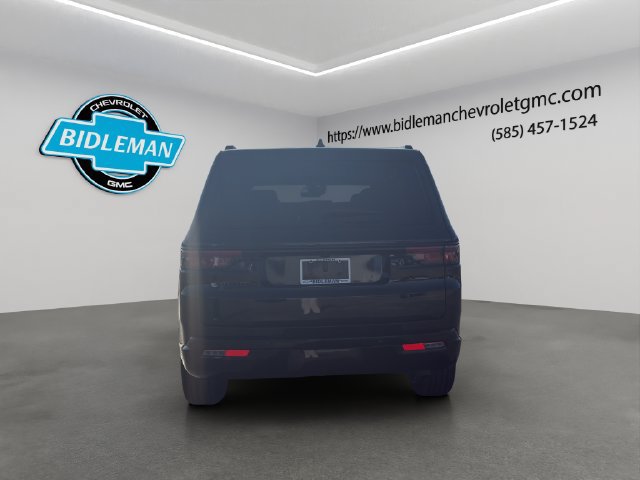 Used 2024 Jeep Wagoneer Series II AWD/4WD image 7