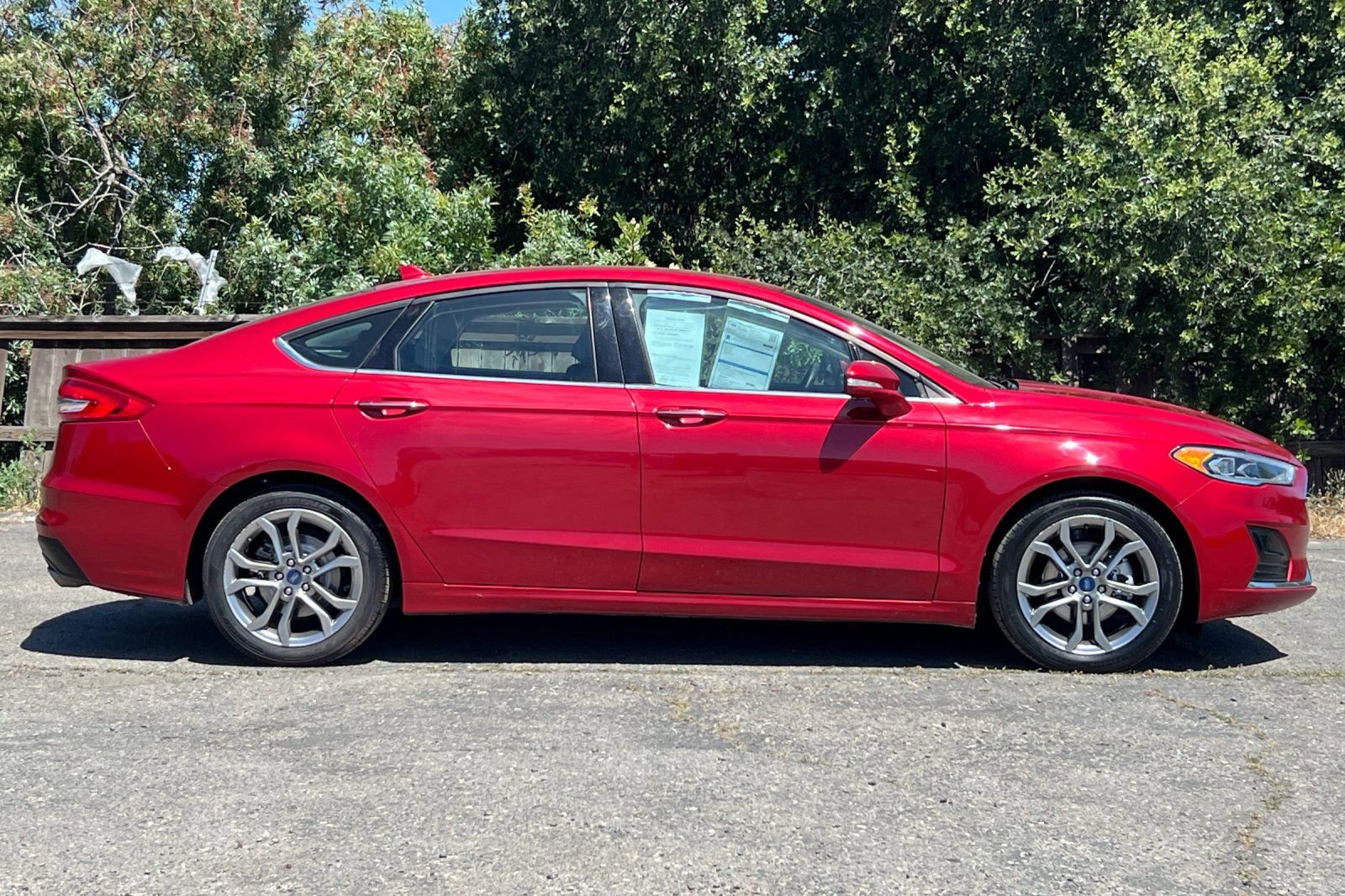 Certified 2020 Ford Fusion SEL FWD image 3