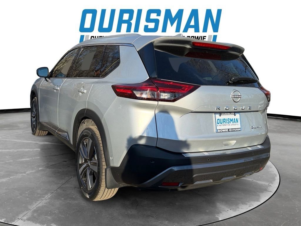 Used 2023 Nissan Rogue SL w/ SL Premium Package image 6