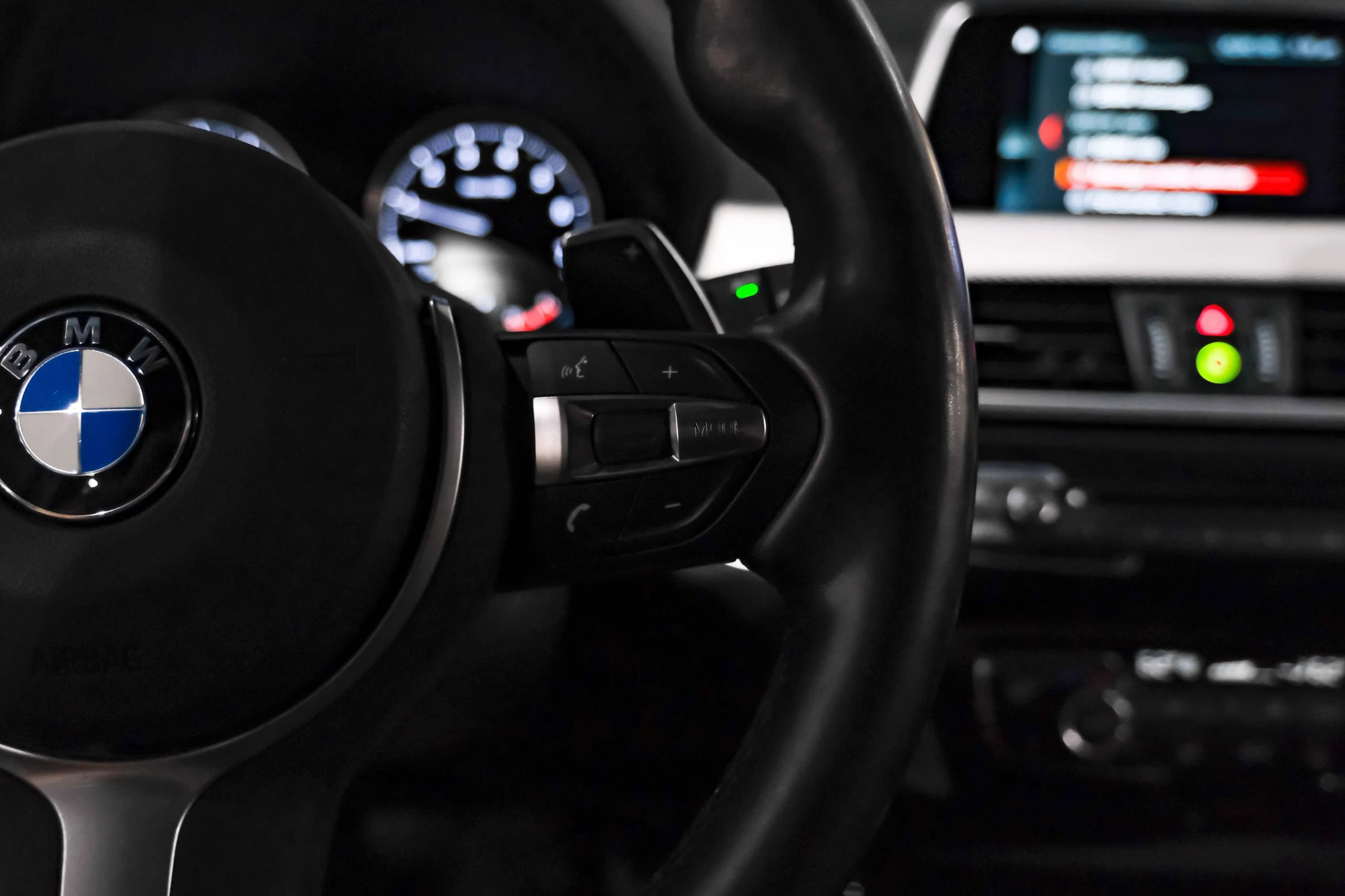 Used 2019 BMW X1 sDrive28i w/ M Sport Package FWD image 14