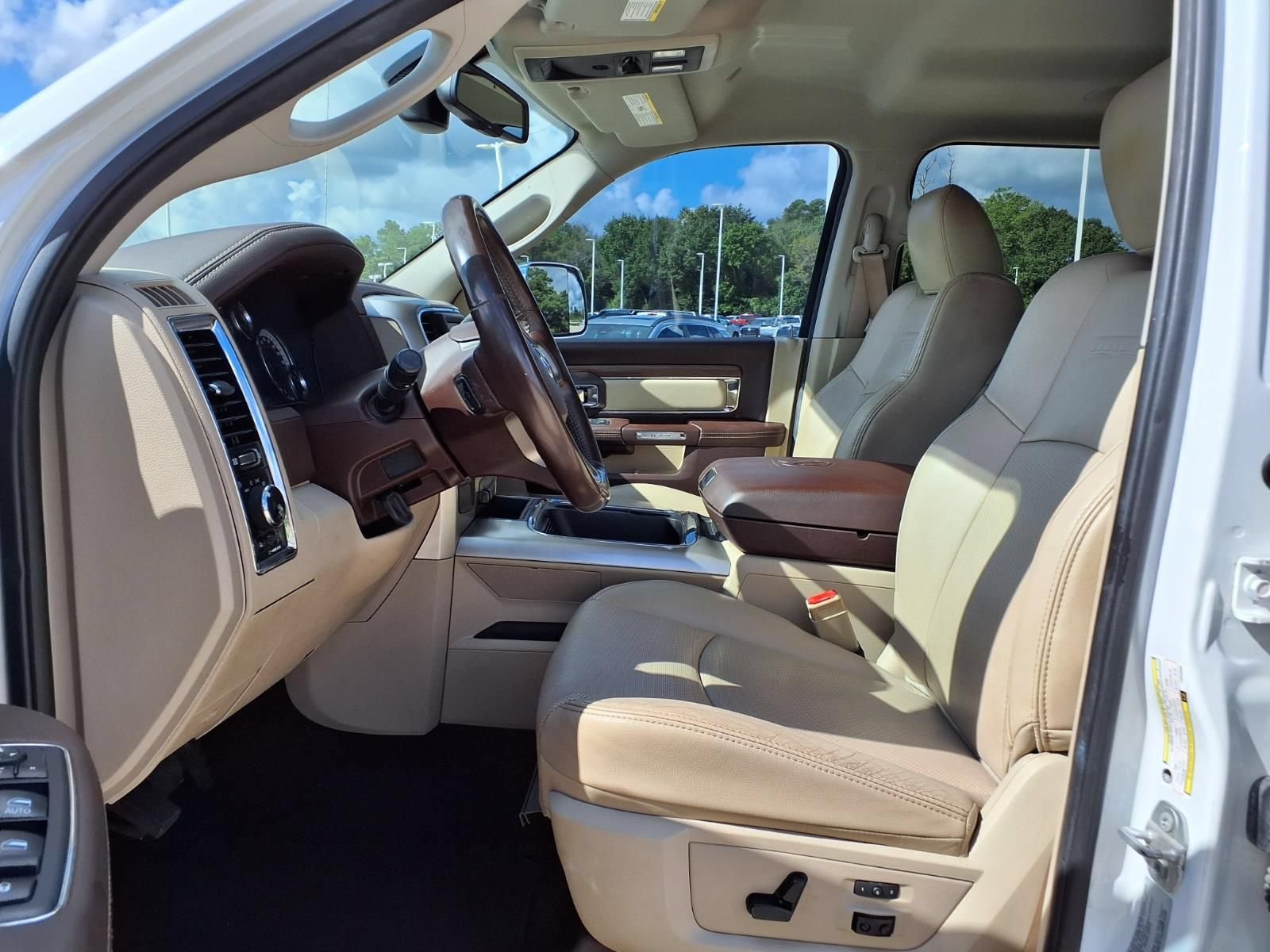 Used 2017 RAM 2500 Laramie AWD/4WD image 17