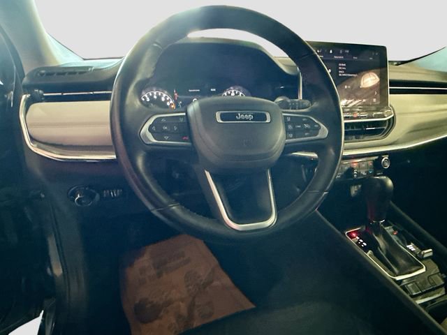 Used 2022 Jeep Compass Limited image 12