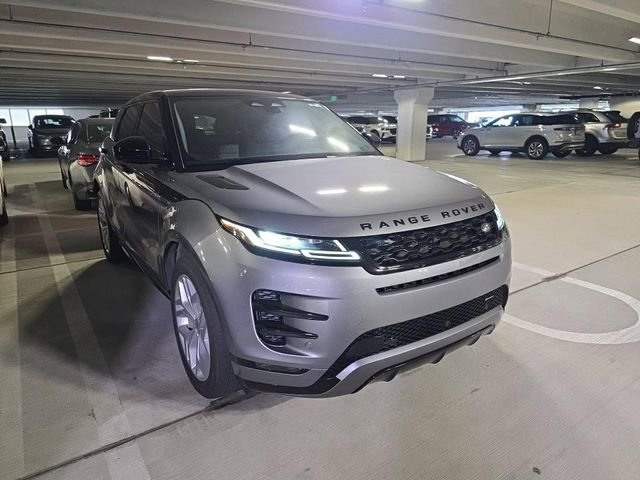 Used 2023 Land Rover Range Rover Evoque R-Dynamic SE image 6